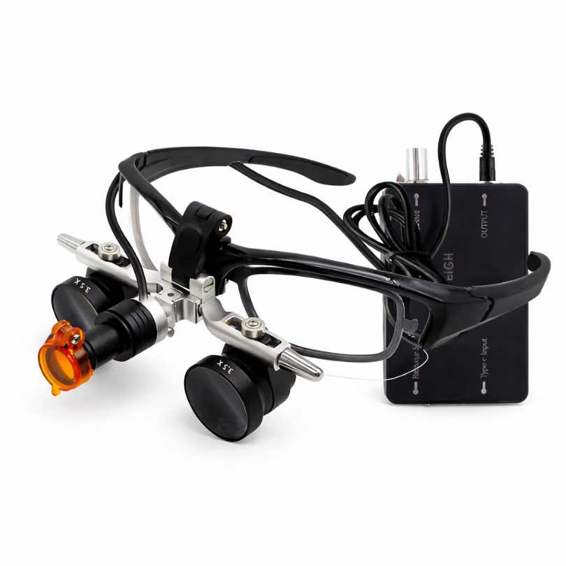 Lupa T1 con Ajuste Interpupilar y Lámpara Frontal con accesorios