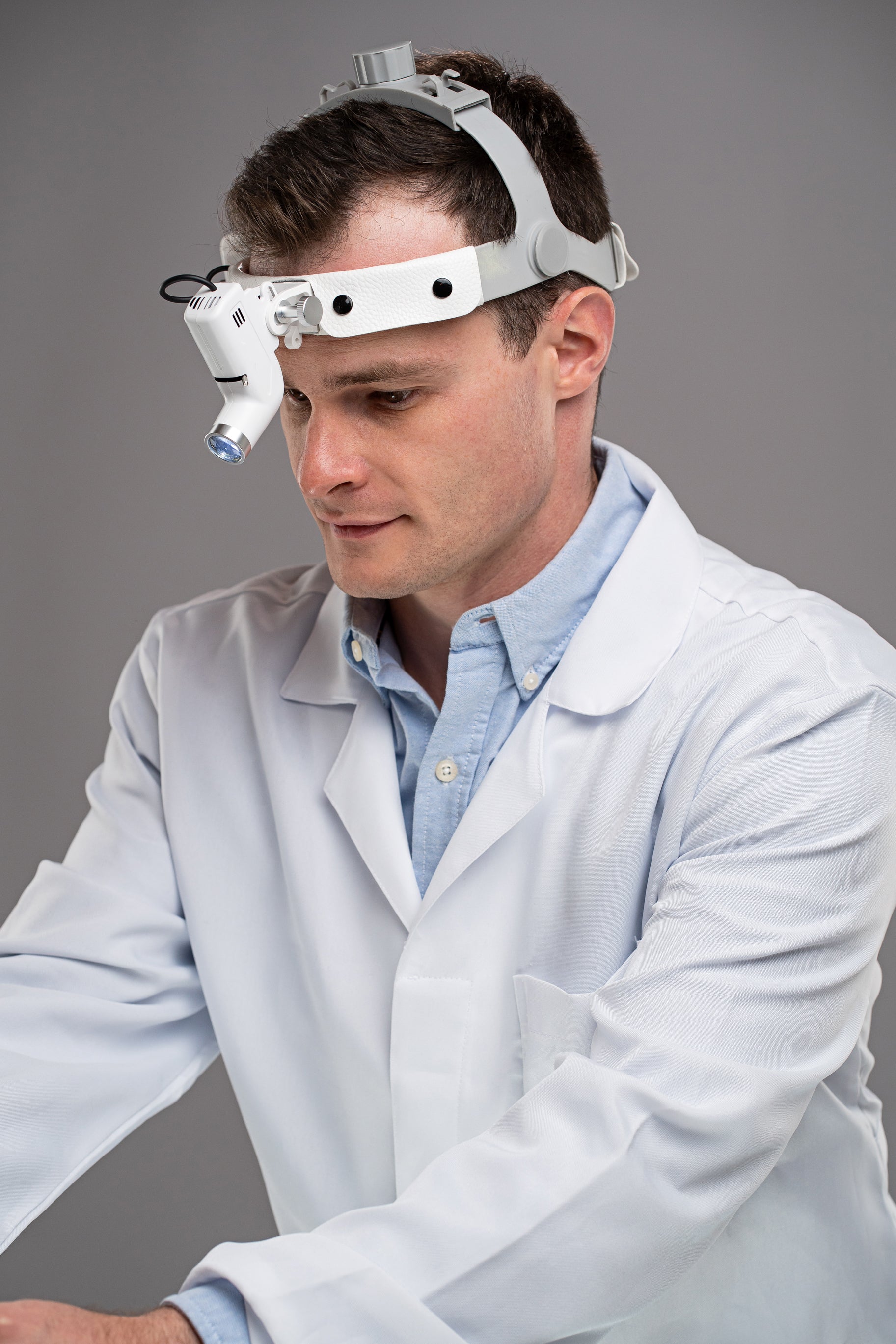 Lámpara Frontal Dental/Medica Pro Vision de Alta Potencia